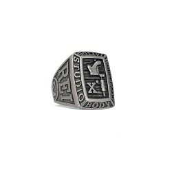 Anello personalizzato REI