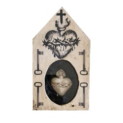 Formella ex voto con cuore sacro spinato e chiavi