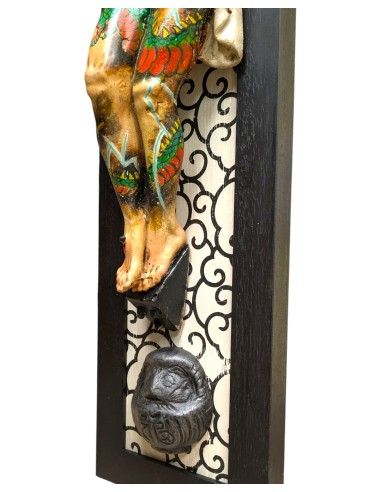 Crocifisso con croce in legno decorata con pattern giapponese | El Rana Store